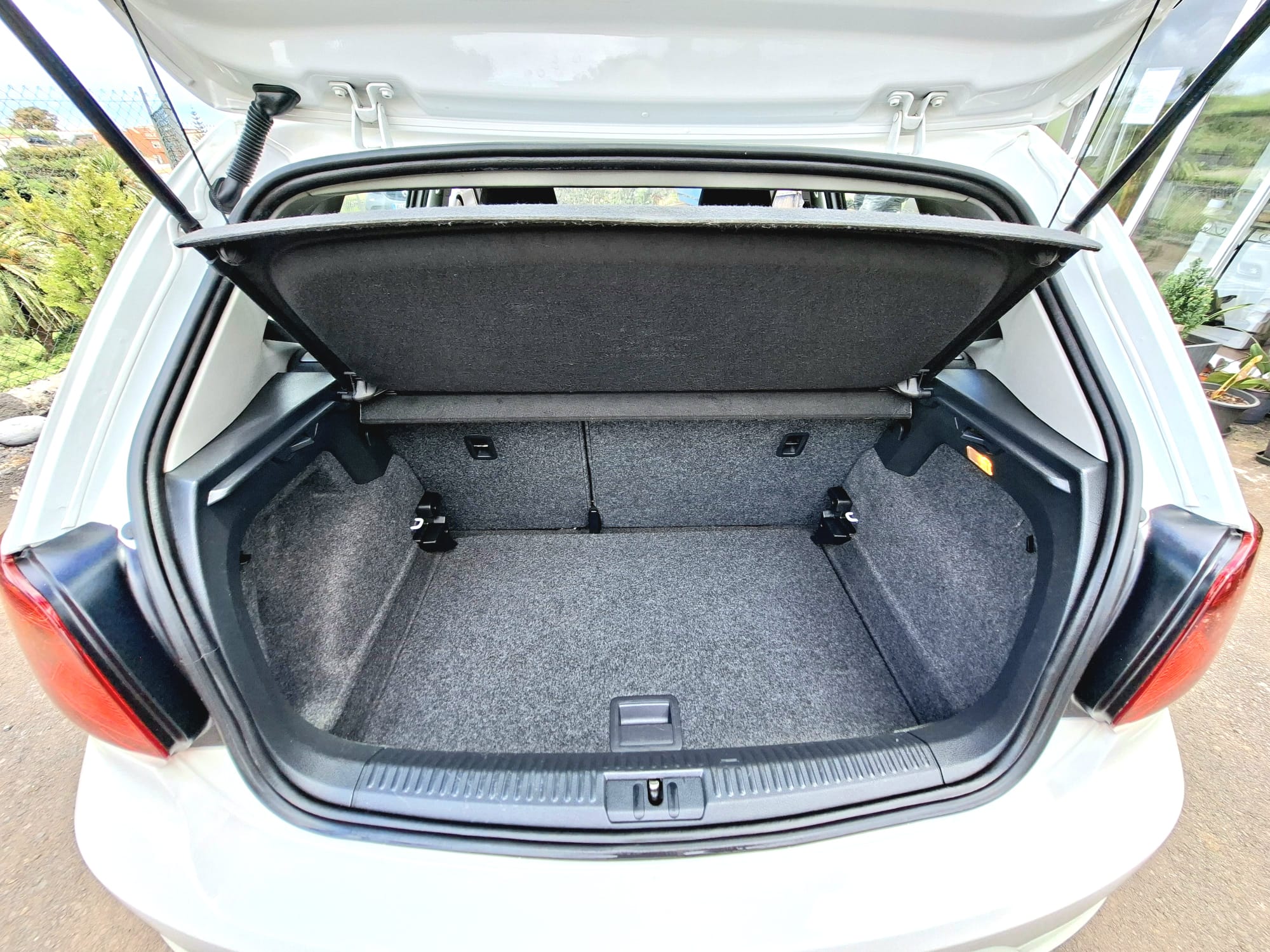 Volkswagen Polo foto 15