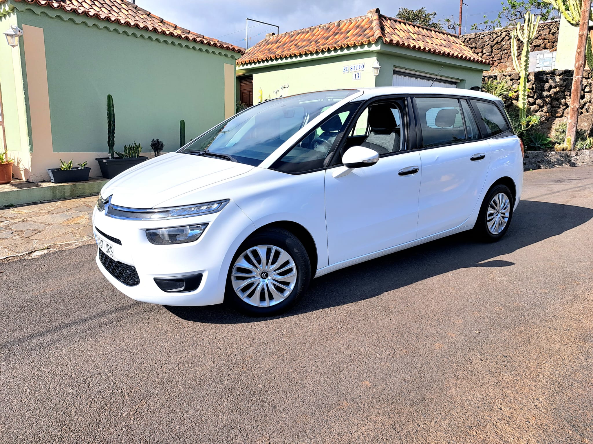 Citroën C4 Picasso 7 plazas de ocasión en La Palma