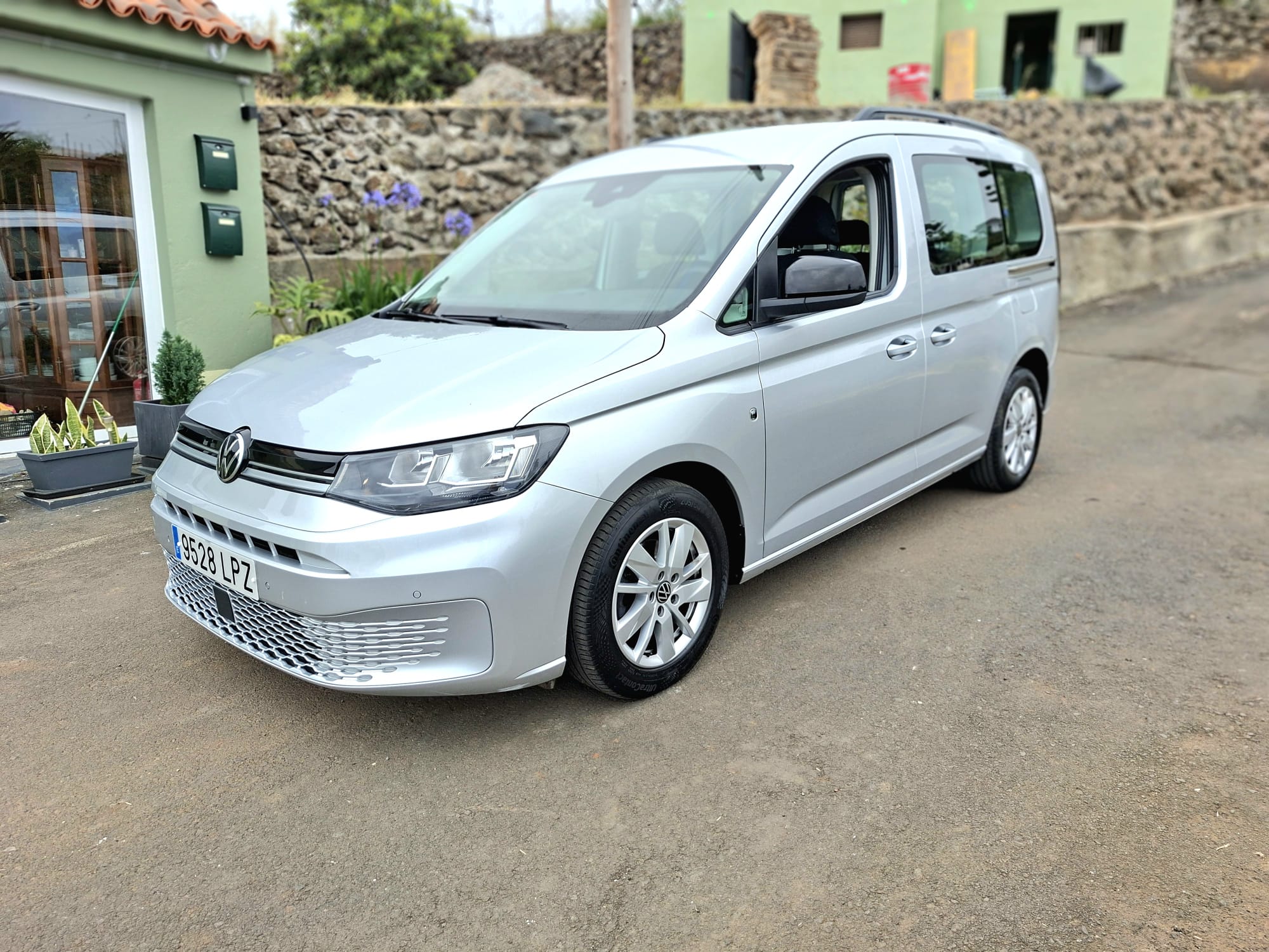 Volkswagen Caddy foto 2
